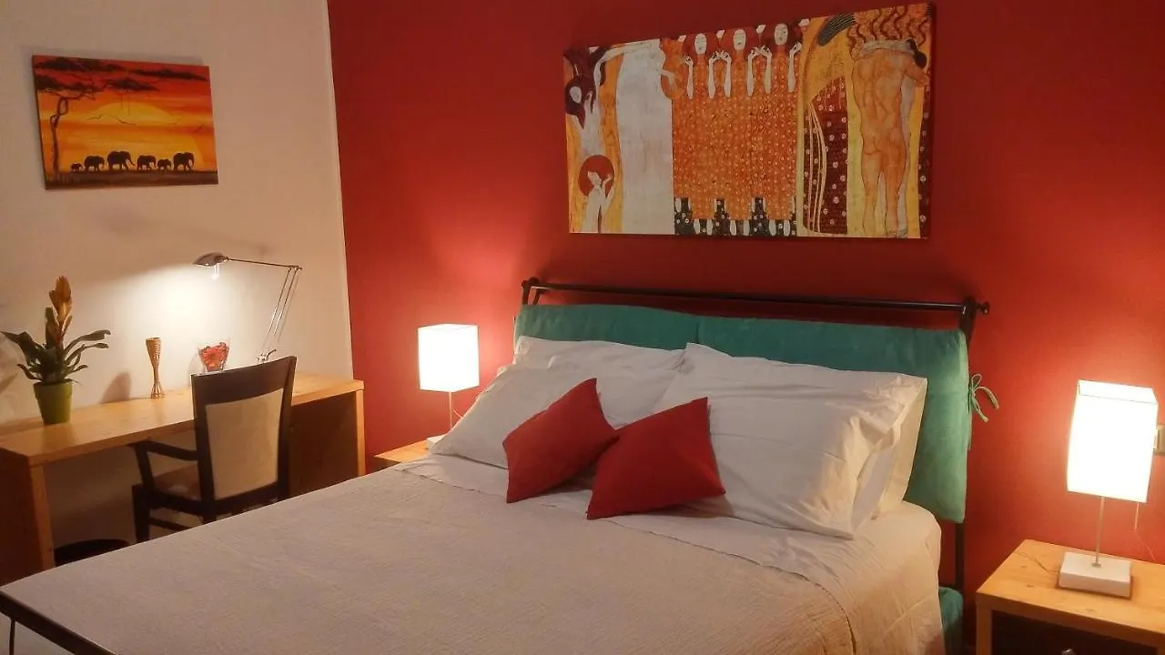 Bed and Breakfast La Casa del Melograno Santa Venerina Bed & Breakfast