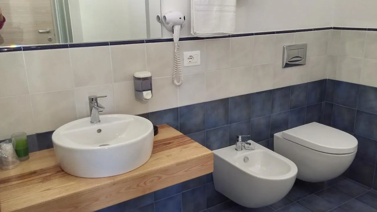 La Casa Del Melograno Bed and Breakfast Santa Venerina Italien