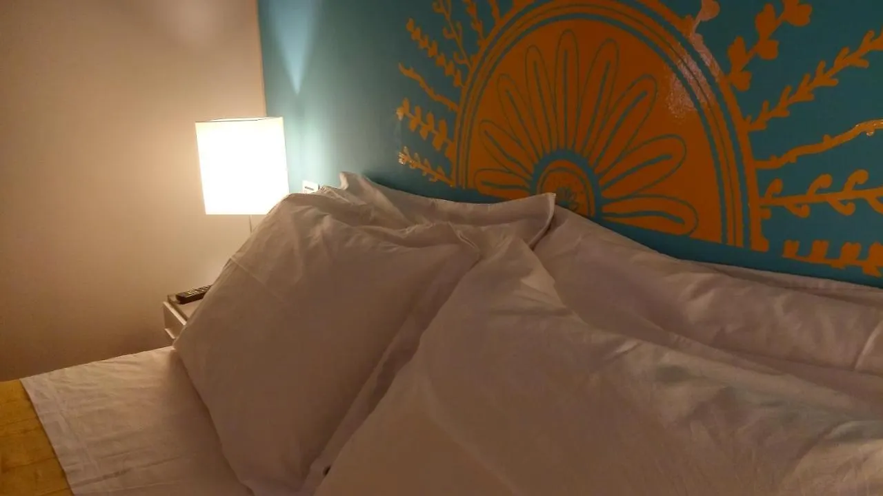 La Casa Del Melograno Bed and Breakfast Santa Venerina 0*,  Italien