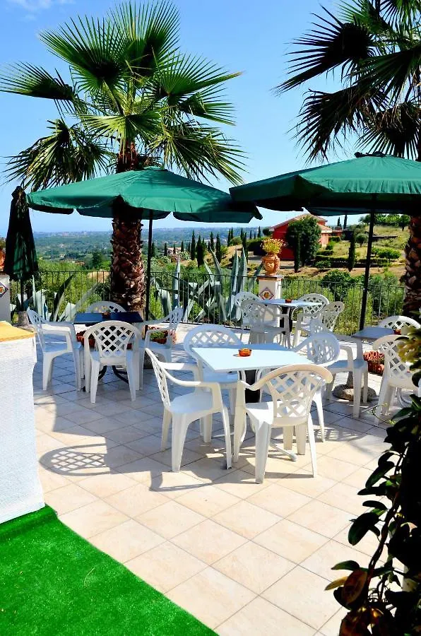 Bed and Breakfast La Casa del Melograno Santa Venerina 0*,  Italia