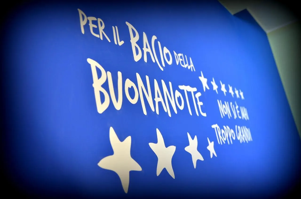 Bed & Breakfast Bed and Breakfast La Casa del Melograno Santa Venerina Italia