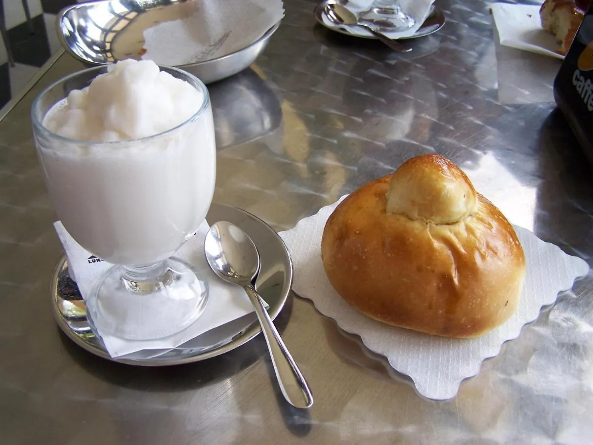 La Casa Del Melograno Bed and Breakfast Santa Venerina 0*,