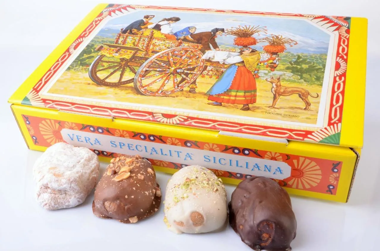 Bed & Breakfast La Casa Del Melograno Bed and Breakfast Santa Venerina