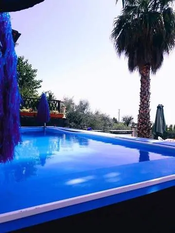 Bed & Breakfast Bed and Breakfast La Casa del Melograno Santa Venerina
