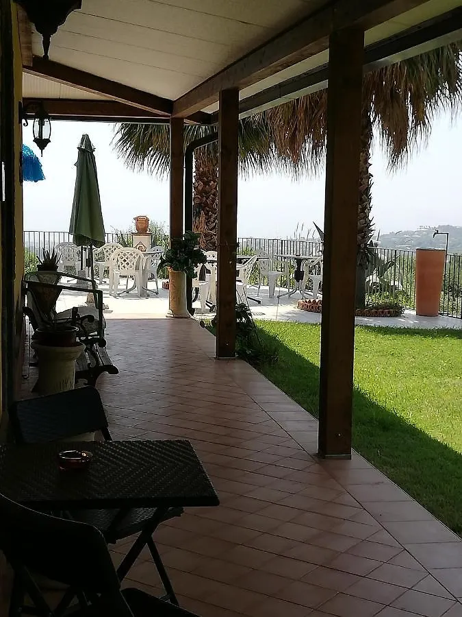 La Casa Del Melograno Bed & Breakfast Santa Venerina 0*,